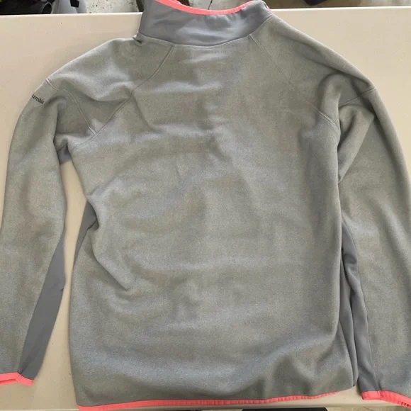 Columbia Omni-Wick advanced evaporation sweatshirt. - Picture 2 of 3